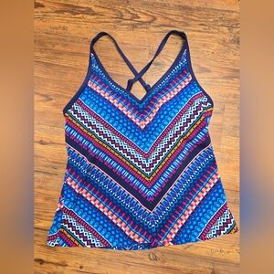 Jantzen tankini top M pristine beautiful shelf bra adj. straps comfy flattering